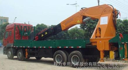 廠家直銷多噸位大型隨車吊，全國送車上門，程力專車鉅惠來襲